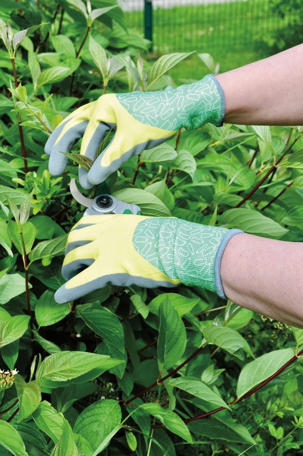 Recycled gardening gloves