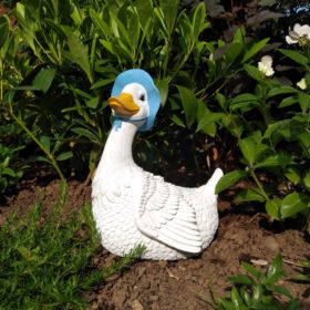 Jemima Puddle-Duck garden ornament